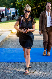 Anna Loos feet photo 9