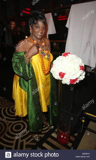 Anna Maria Horsford feet photo 10
