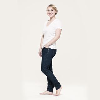 Anna Maria Mühe feet photo thumbnail