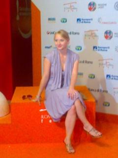 Anna Maria Mühe feet photo thumbnail