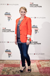 Anna Maria Mühe feet photo thumbnail