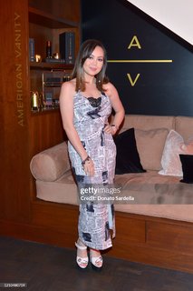 Anna Maria Perez de Tagle feet photo 10