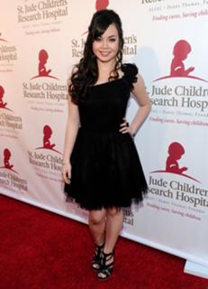 Anna Maria Perez de Tagle feet photo 4