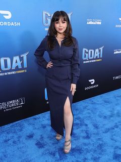 Anna Maria Perez de Tagle feet photo 1