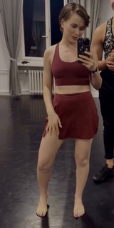 Anna-Maria Sieklucka feet photo thumbnail