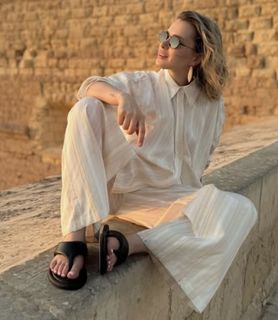 Anna-Maria Sieklucka feet photo thumbnail