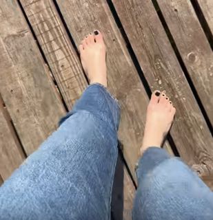 Anna-Maria Sieklucka feet photo thumbnail