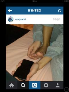 Anna Maria Velli feet photo thumbnail