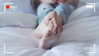 Anna Maria Velli feet photo thumbnail