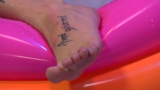 Anna Maria Velli feet photo thumbnail