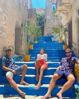 Anna Maria Velli feet photo thumbnail