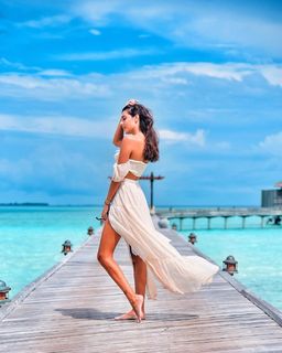 Anna Maria Velli feet photo thumbnail