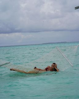Anna Maria Velli feet photo thumbnail