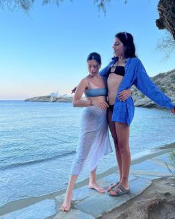 Anna Maria Velli feet photo thumbnail