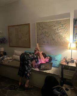 Anna Maria Velli feet photo thumbnail