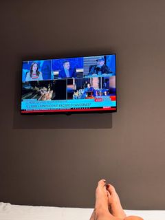 Anna Maria Velli feet photo thumbnail