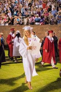 Anna Marie Jernigan feet photo 15