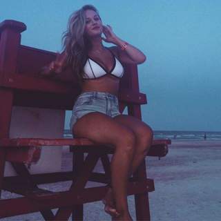 Anna Marie Jernigan feet photo 12