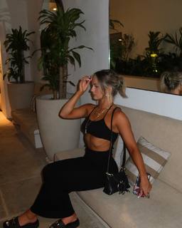 Anna Marie Jernigan feet photo 7