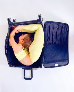 Anna McNulty feet photo thumbnail