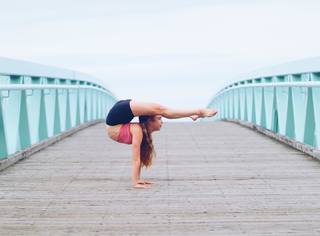 Anna McNulty feet photo thumbnail