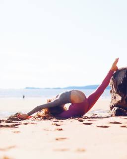 Anna McNulty feet photo thumbnail