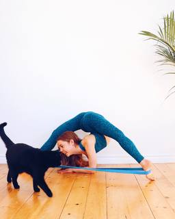 Anna McNulty feet photo thumbnail