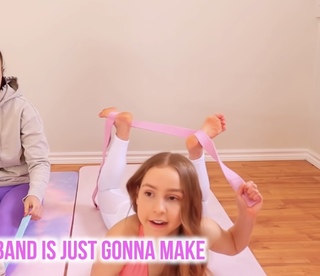 Anna McNulty feet photo thumbnail