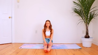 Anna McNulty feet photo thumbnail