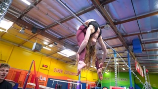 Anna McNulty feet photo thumbnail