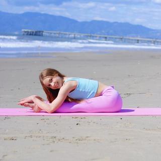 Anna McNulty feet photo thumbnail