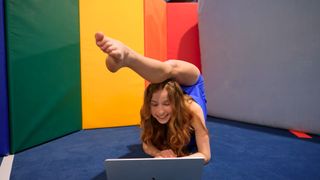 Anna McNulty feet photo 16