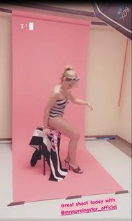 Anna Mello feet photo 9