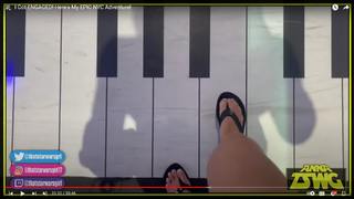 Anna Mello feet photo 12