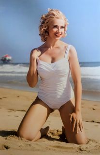 Anna Mello feet photo 7