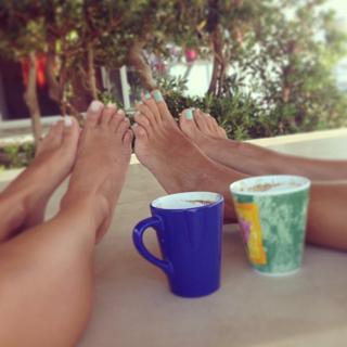 Anna Menenakou feet photo 2