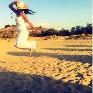 Anna Menenakou feet photo 10