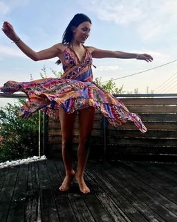 Anna Menenakou feet photo 16