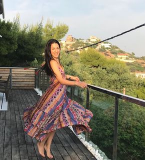 Anna Menenakou feet photo 13