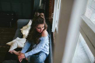 Anna Mikhaylovskaya feet photo thumbnail