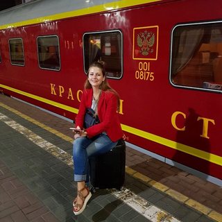 Anna Mikhaylovskaya feet photo thumbnail