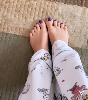 Anna Mikhaylovskaya feet photo thumbnail