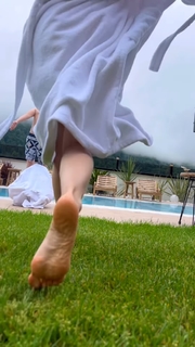 Anna Mikhaylovskaya feet photo thumbnail
