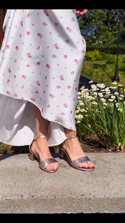 Anna Mikhaylovskaya feet photo thumbnail