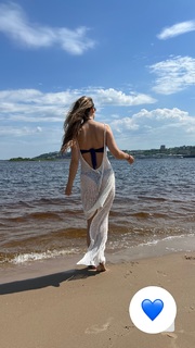 Anna Mikhaylovskaya feet photo thumbnail