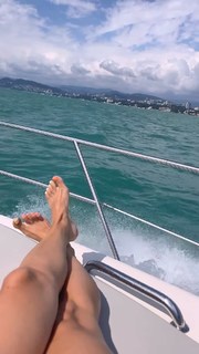Anna Mikhaylovskaya feet photo thumbnail