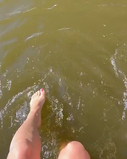 Anna Mikhaylovskaya feet photo thumbnail