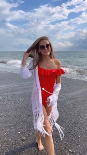 Anna Mikhaylovskaya feet photo thumbnail