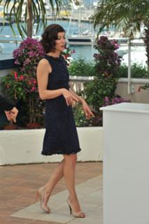 Anna Mouglalis feet photo 16