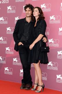 Anna Mouglalis feet photo 9